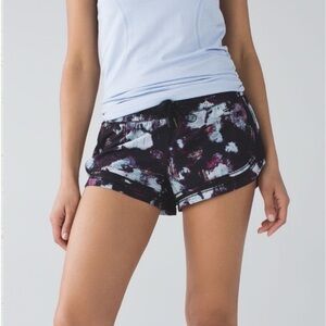 Lululemon Athletica Make A Move Short Kara Blossom Multi Sz 6